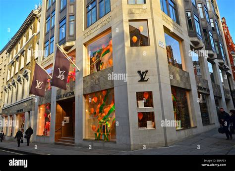 ysl shop bond street|yves st laurent bond street.